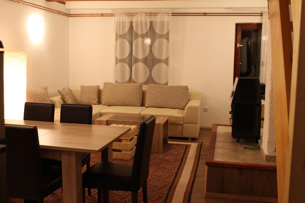 Holiday Home Relax Kopaonik Buitenkant foto